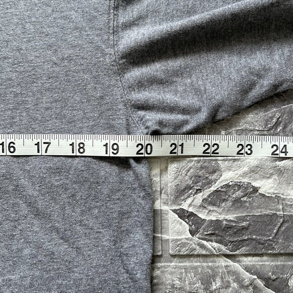 Grumpy "Pump Up the Grump" Embroidered (Large) Gray T-Shirt Disney Parks EUC - Picture 5 of 6